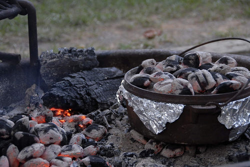 Ceaun fonta cu capac 4 litri duch oven