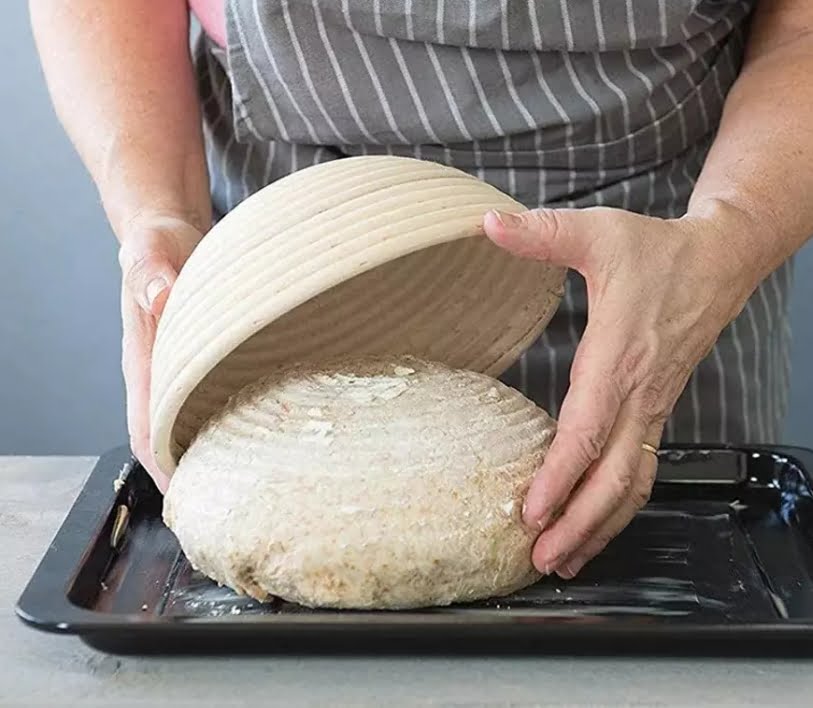 Coşuleţ din ratan  cu panza pentru prepararea pâinii rotund 25 cm